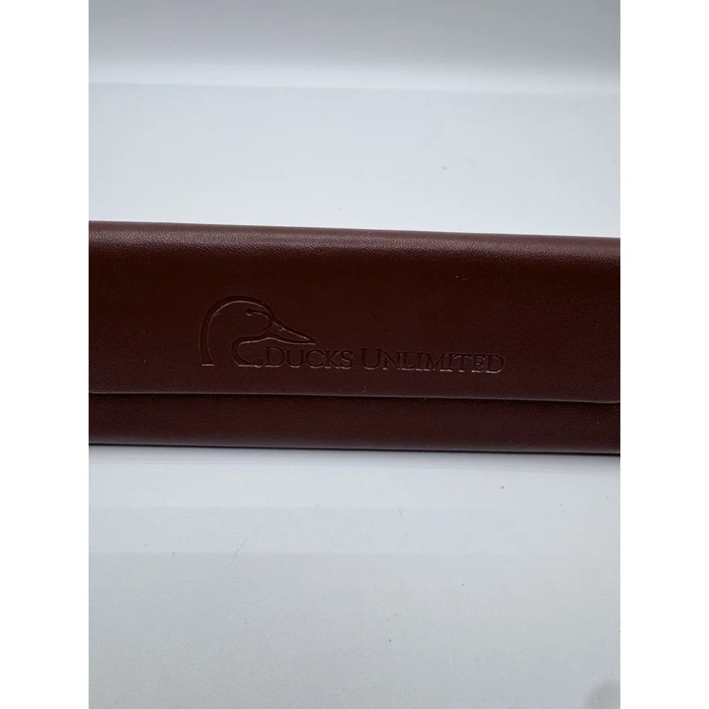 DUCKS UNLIMITED Eye Sun Glasses Case Foldable Triangle Faux Leather Magnetic